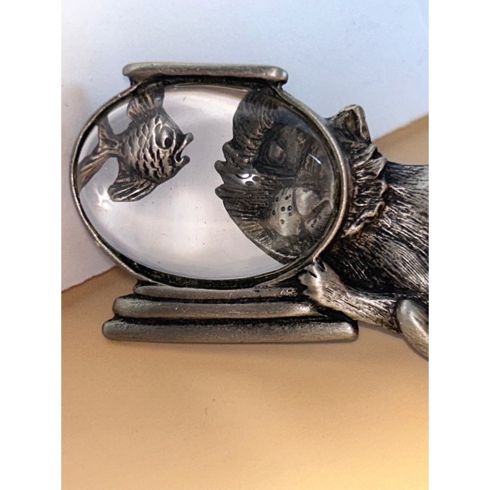 JJ Jonette Vintage Pewter Cat and Fishbowl Brooch Silver Tone Whimsical Pin